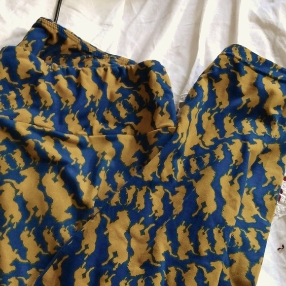 LulaRoe  horsey leggings  Lg - Picture 1 of 2